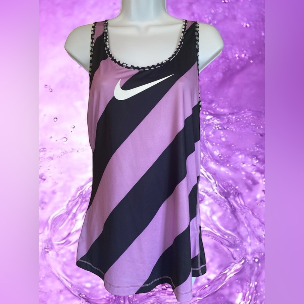 Nike Pro Women’s Dri-Fit Tank—Size L
